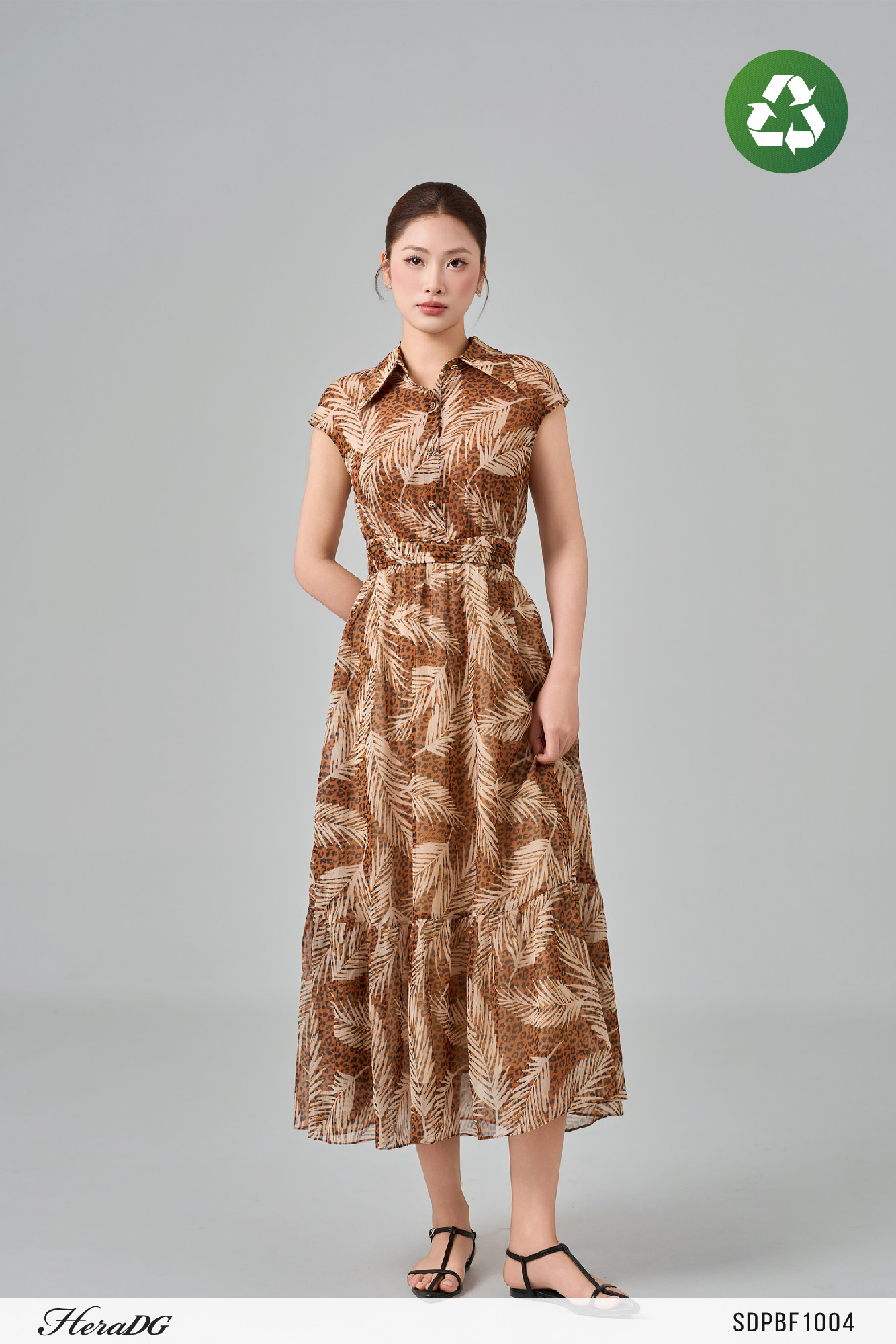 Ảnh của Đầm eo nhún in họa tiết